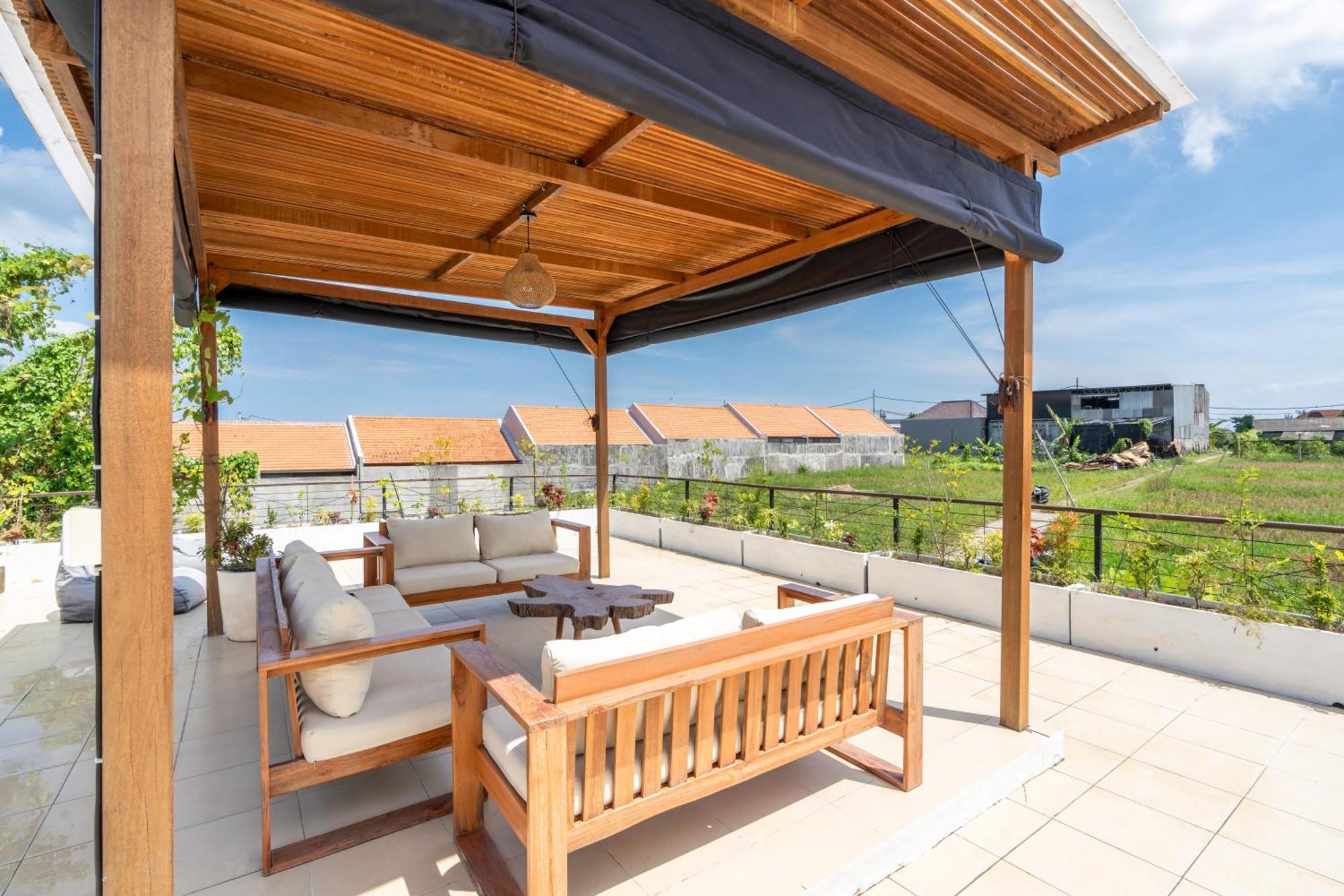Villa Primarosa - Charming 3Br Villa With Rooftop Munggu Exteriör bild